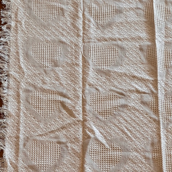 Beige Heart tapestry throw Blanket Size 49”x57” - Picture 2 of 2